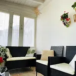 Dimora Antonella - 4 Seasons - Splendid Depandance With Private Swimming Pool *