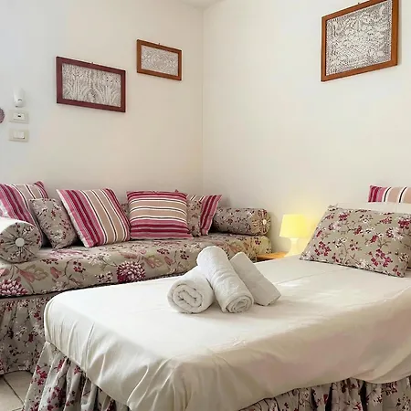 Feriehus Dimora Antonella - 4 Seasons - Splendid Depandance With Private Swimming Pool *